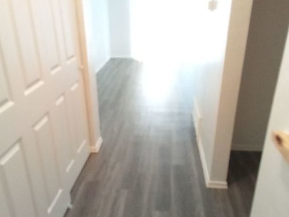 2nd image of 7155 Lexington Ave