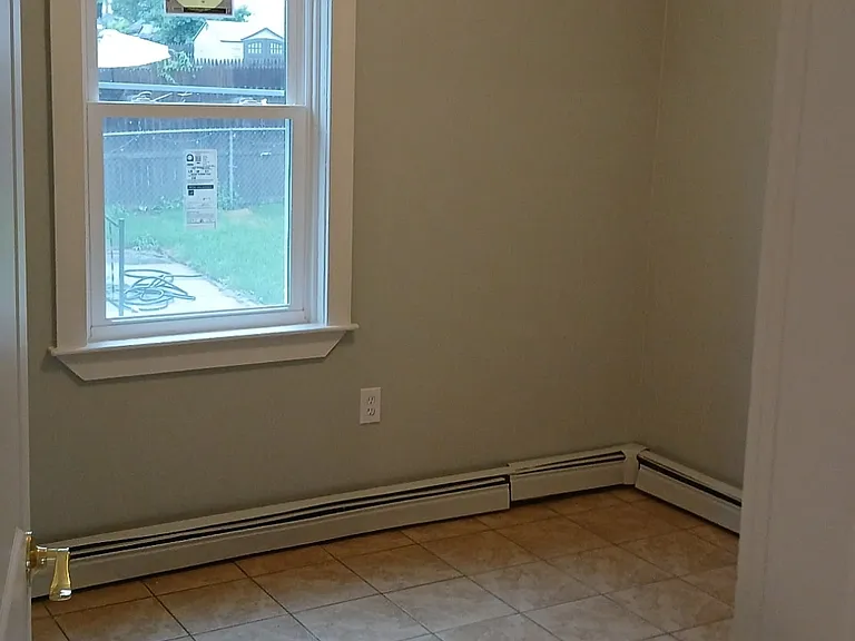 132 Cass St #1 — Photo 5