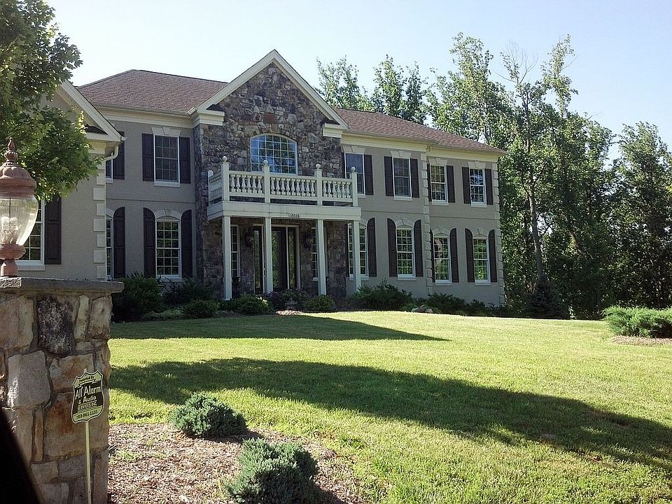 1st image of 15333 Pavlo Pl