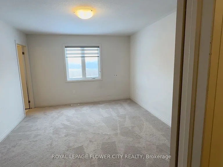 92 Middleton St — Photo 28