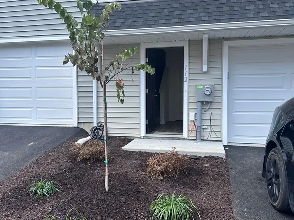 112 Hawley Ct, Reading, PA 19606