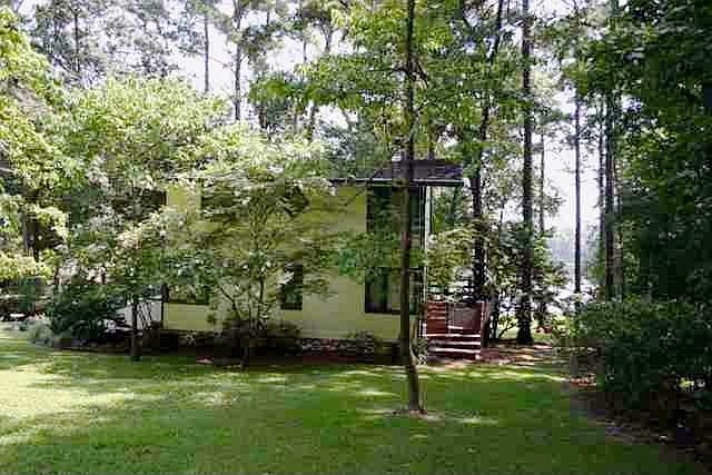 1st image of 7801 Thornhill Ln