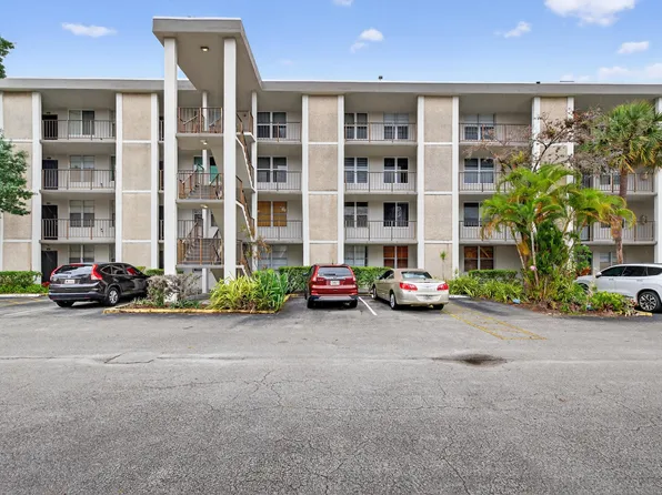 4850 NW 29 Court #327, Lauderdale Lakes, FL 33313