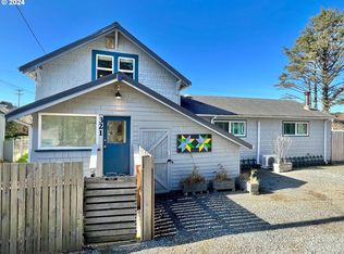 321 N Beacon St, Rockaway Beach, OR