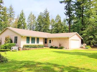 440 Bushnell Dr, Winston, OR 97496