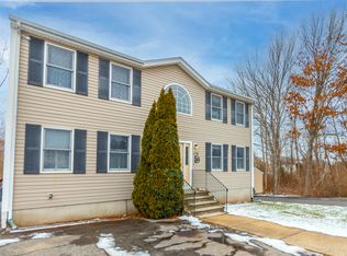 179 McMahon St, Fall River, MA 02721