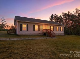 158 Semper Fidelis Rd, Olin, NC 28660