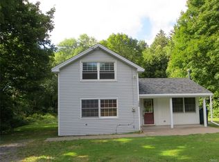 134 Lakeshore Rd, Oswego, NY 13126