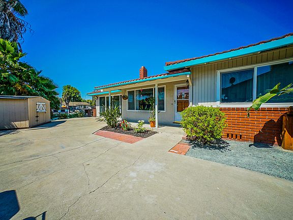 5th image of 124 E Lake Dr