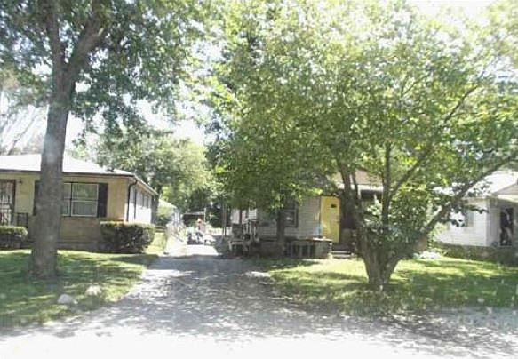1st image of 2029 Kildare Ave