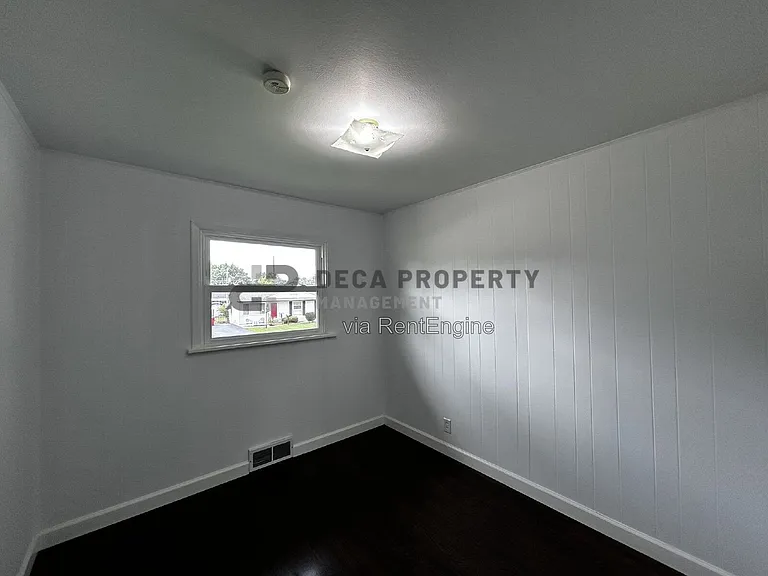 10922 Juniper Ct — Photo 12