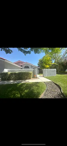 1833 Einstein St Photo 1