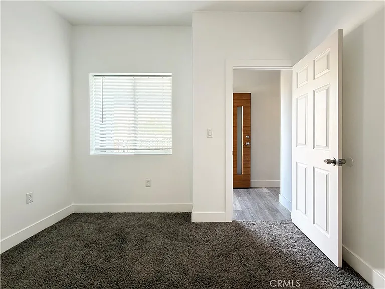 1489 Atlantic Ave — Photo 8