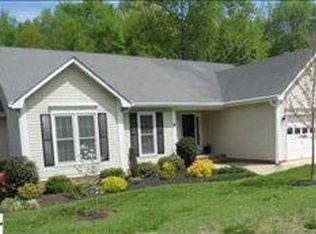 30 Staffordshire Way, Simpsonville, SC 29681