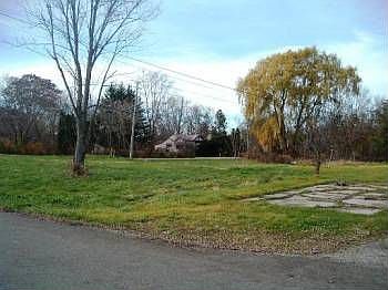 2nd image of 217 W Sunset Dr