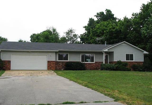 3 Bedroom 2.5 Bath on 18 Acres