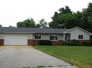 303 E Marshfield St, Hartville, MO 65667