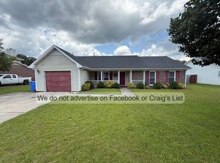 6824 Pin Oak Ln, Fayetteville, NC 28314