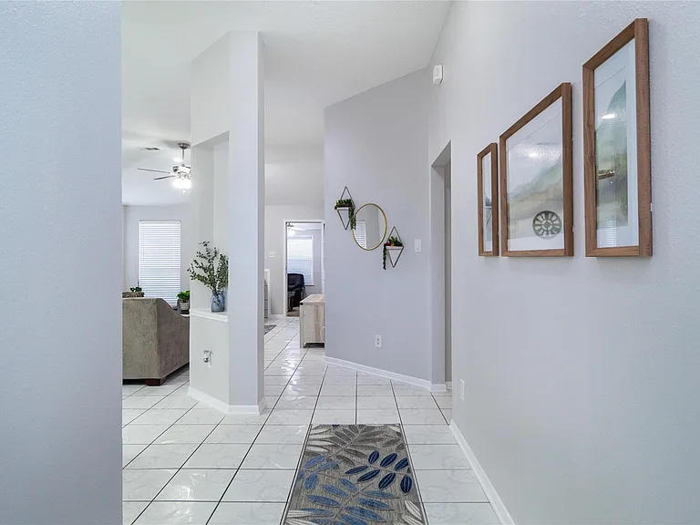 13414 Creek Springs Dr — Photo 8