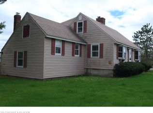 418 Neck Rd, China, ME 04358