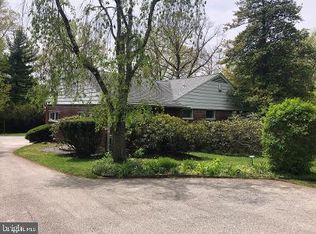 909 N Woodbine Ave, Penn Valley, PA 19072