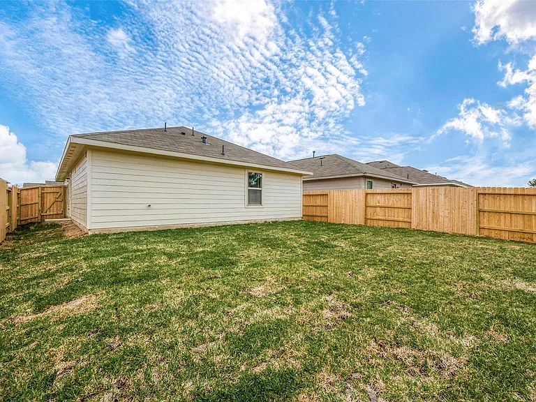 1491 Las Cuevas Dr — Photo 39