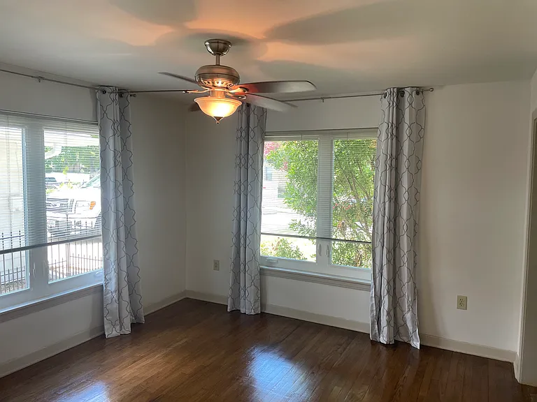 276 Emporia Blvd — Photo 10