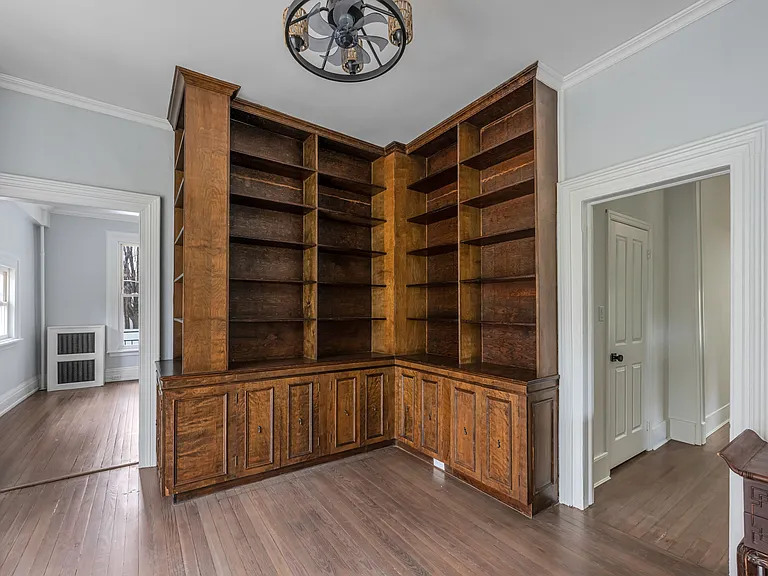 684 Closter Dock Rd — Photo 15
