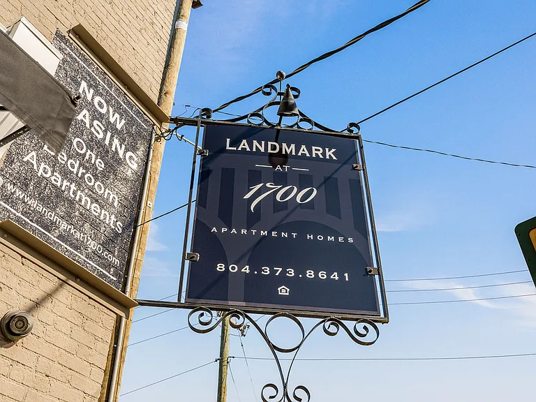 Landmark at 1700 Apartments — Photo 14