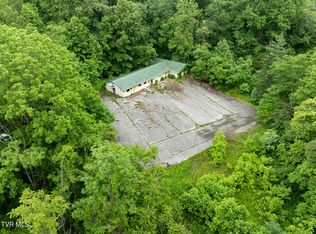231 Vfw Trl, Pennington Gap, VA 24277