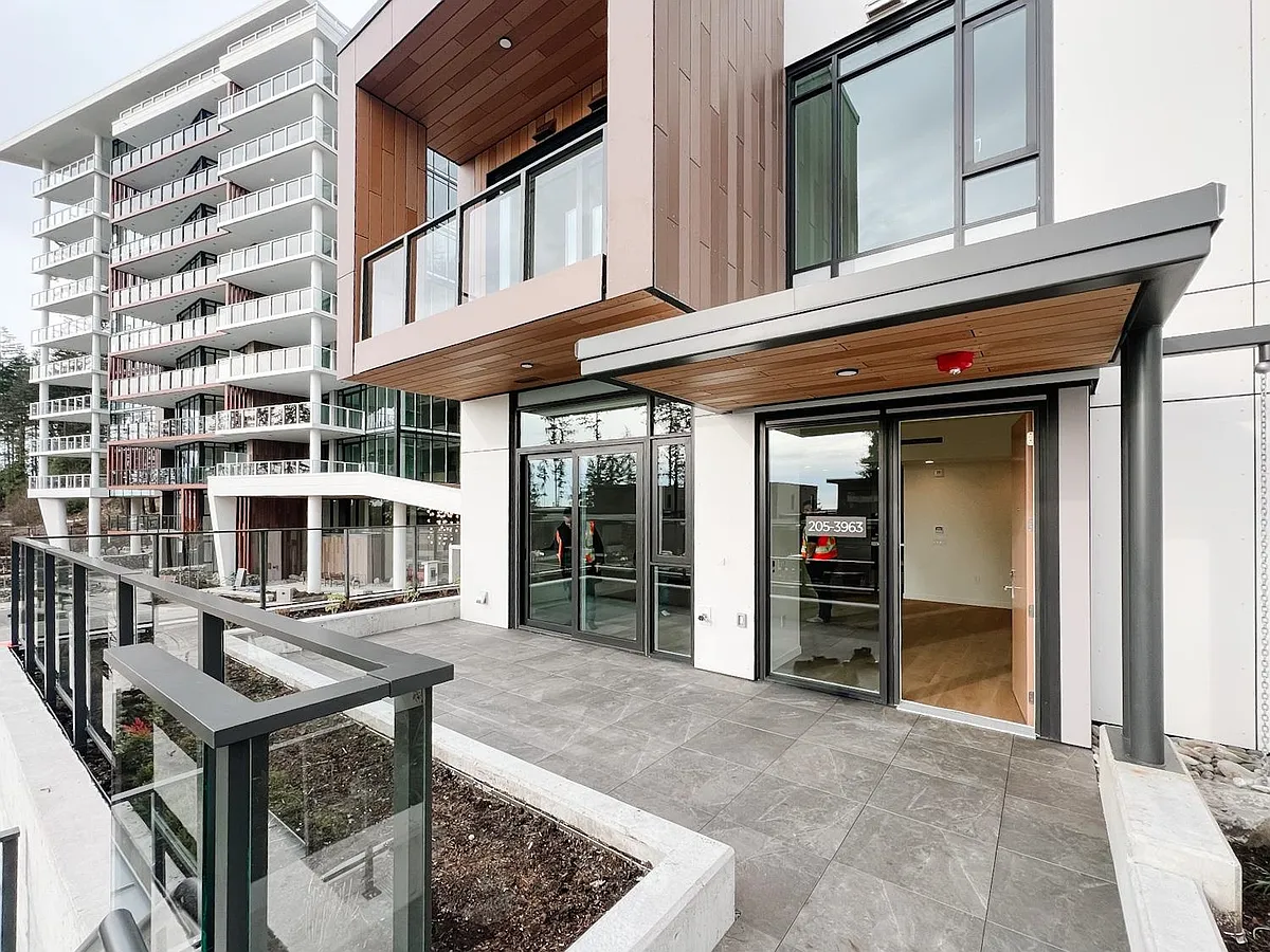 Building Photo - 3963 Uplands Way #205