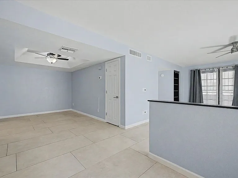 8271 N Oracle Rd #147 — Photo 3