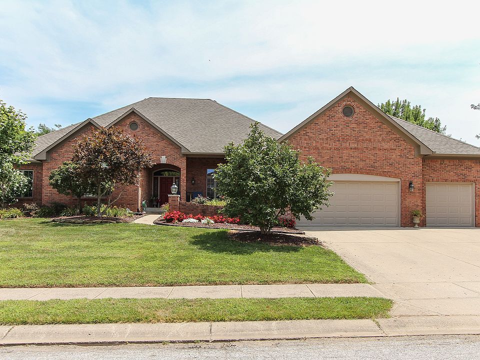 Welcome to 6267 Whitetail!