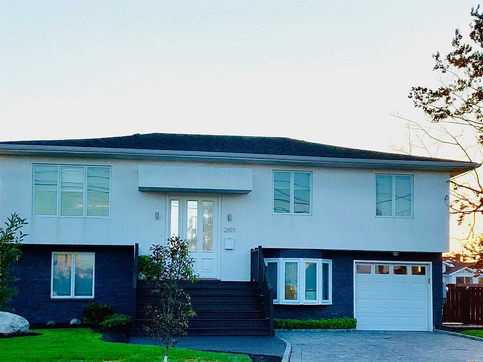 1st image of 2899 Charlotte Dr