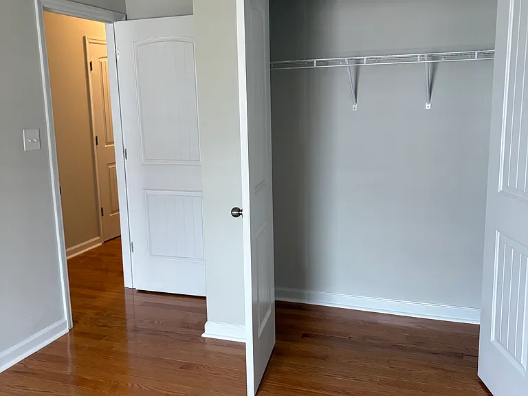 408 Vandemere Ct — Photo 27