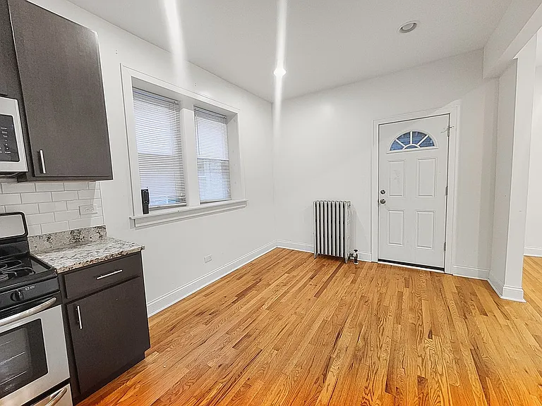 3403 W Balmoral Ave #2 — Photo 16