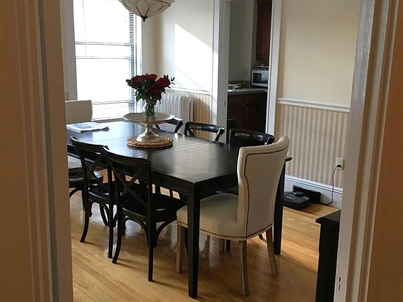 4th image of 82 Prescott St #2