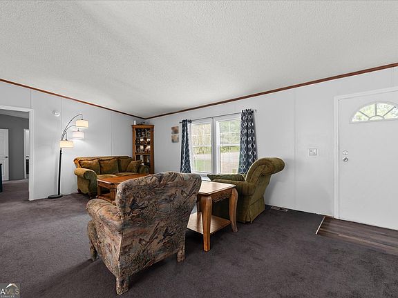 4th image of 4401 Thomson Rd