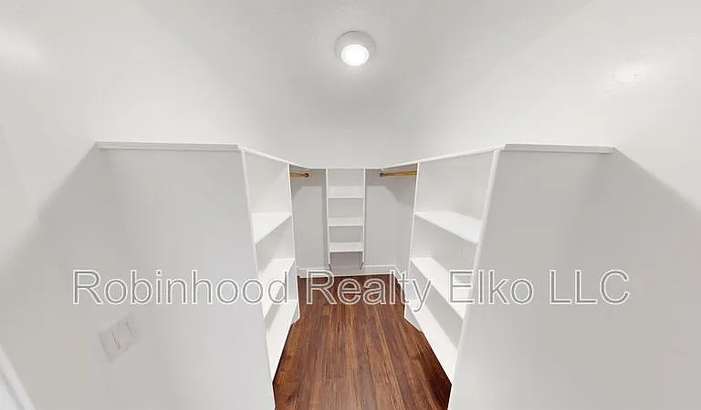 843 Lincoln Ave — Photo 12