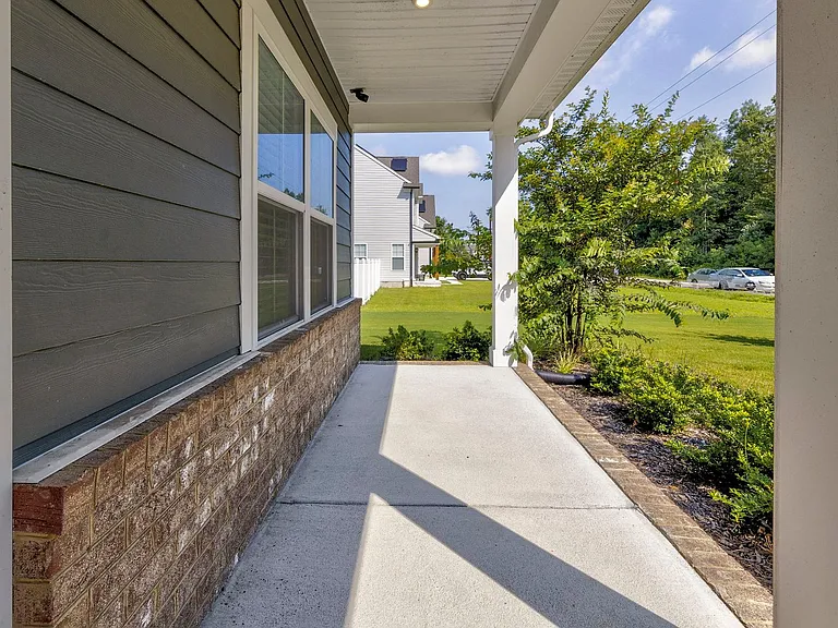 1757 Shipyard Rd — Photo 2