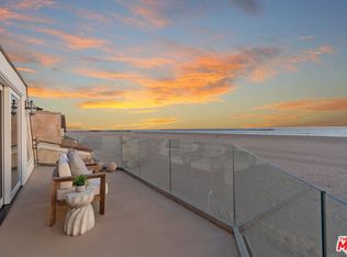 3521 Ocean Dr, Oxnard, CA 93035