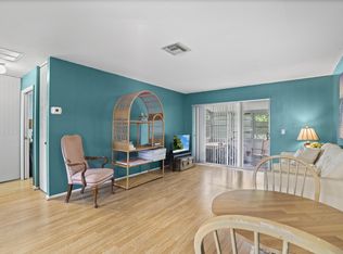 2885 W Ashley Dr Drive W #B, West Palm Beach, FL 33415