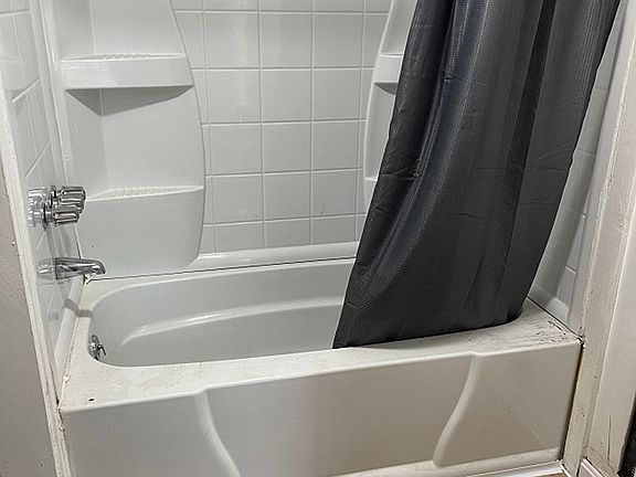 3rd image of 84 Park St #C
