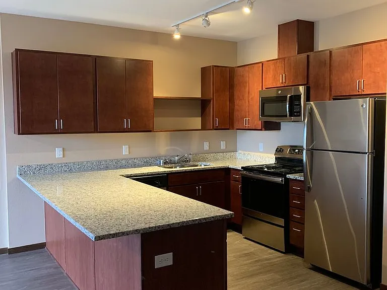 Capital View Apartments — Photo 48