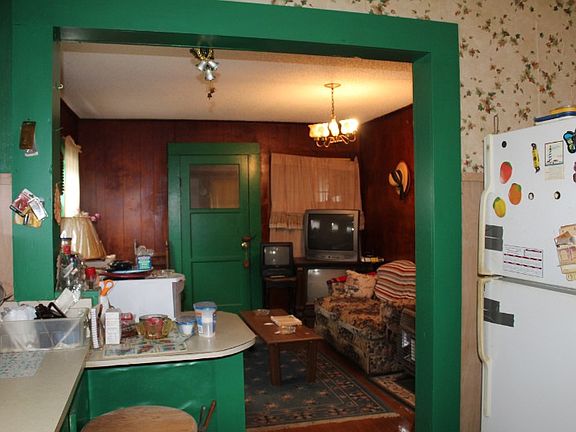 5th image of 665 Sid Dennis Ln