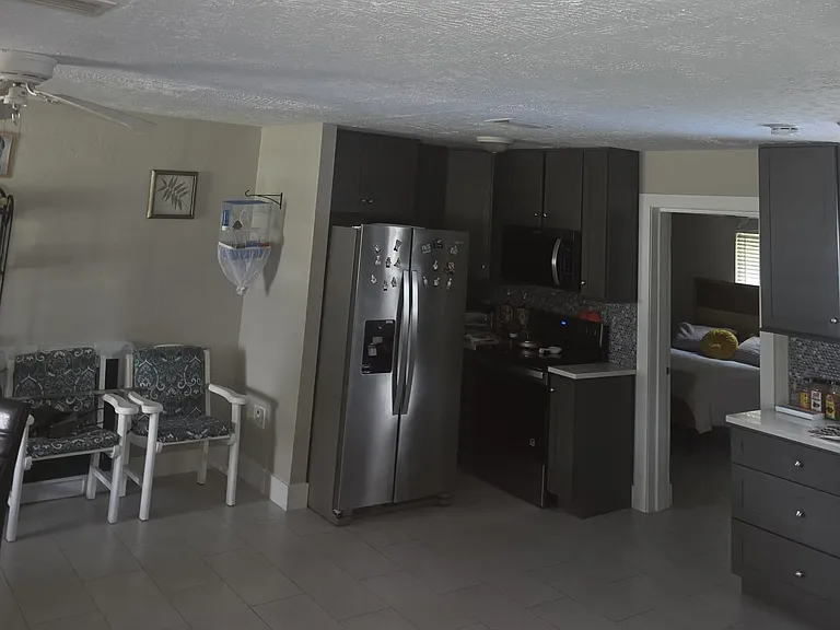 1665 Moreno Ave — Photo 4
