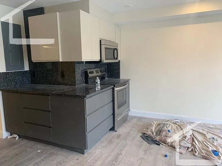 1028 Commonwealth Ave #206E — Photo 11