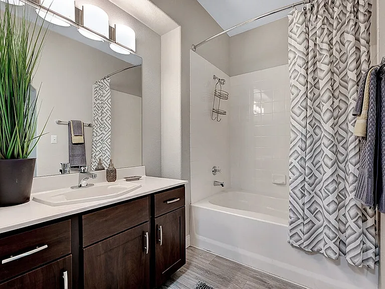 Canyon Villas Apartments — Photo 12