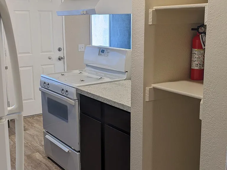 66375 Buena Vista Ave — Photo 13