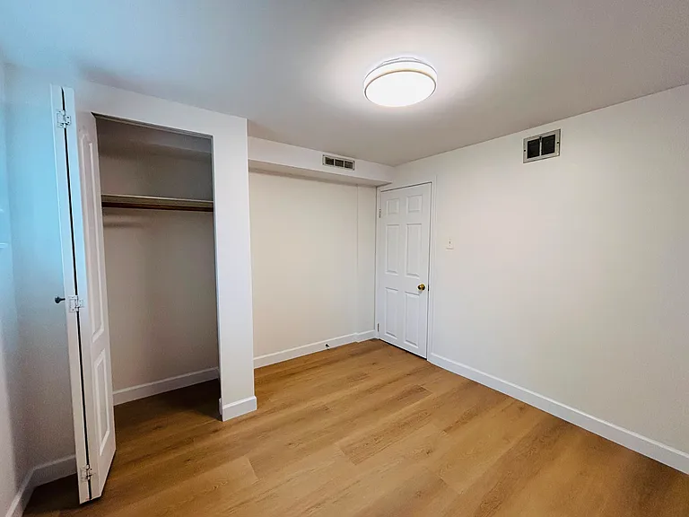 1585 E 57th Ave #BASEMENT — Photo 9
